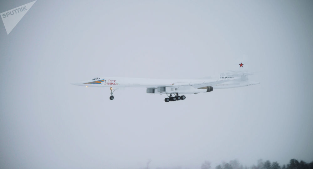 Bomber Tu-160M ​​Modern Rusia Uji Penerbangan Pertama