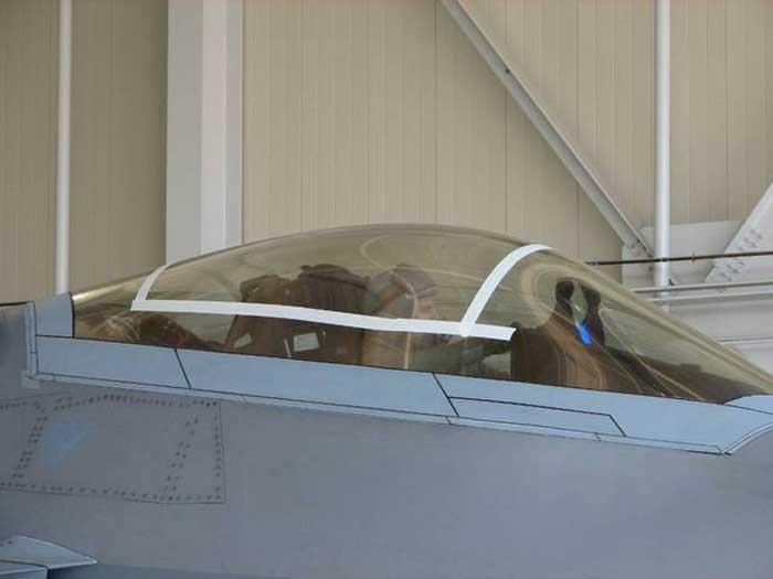 Seorang Pilot Pernah Terjebak 5 Jam di Kokpit F-22 Raptor