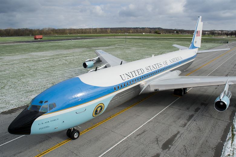SAM Two-six-thousand, Pesawat Pertama Yang Dibangun untuk Air Force One